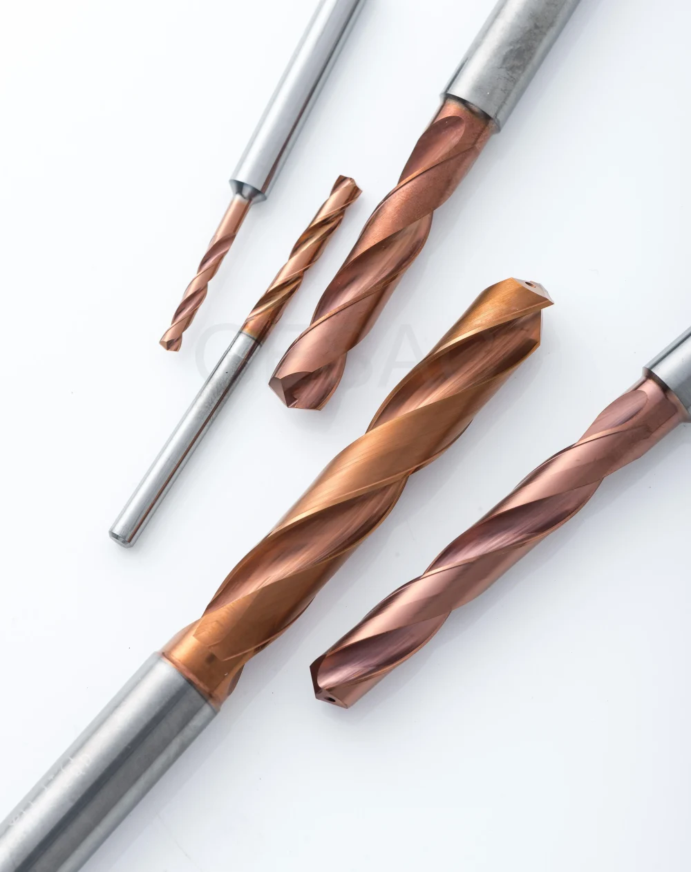 Инструмент для обработки отверстий